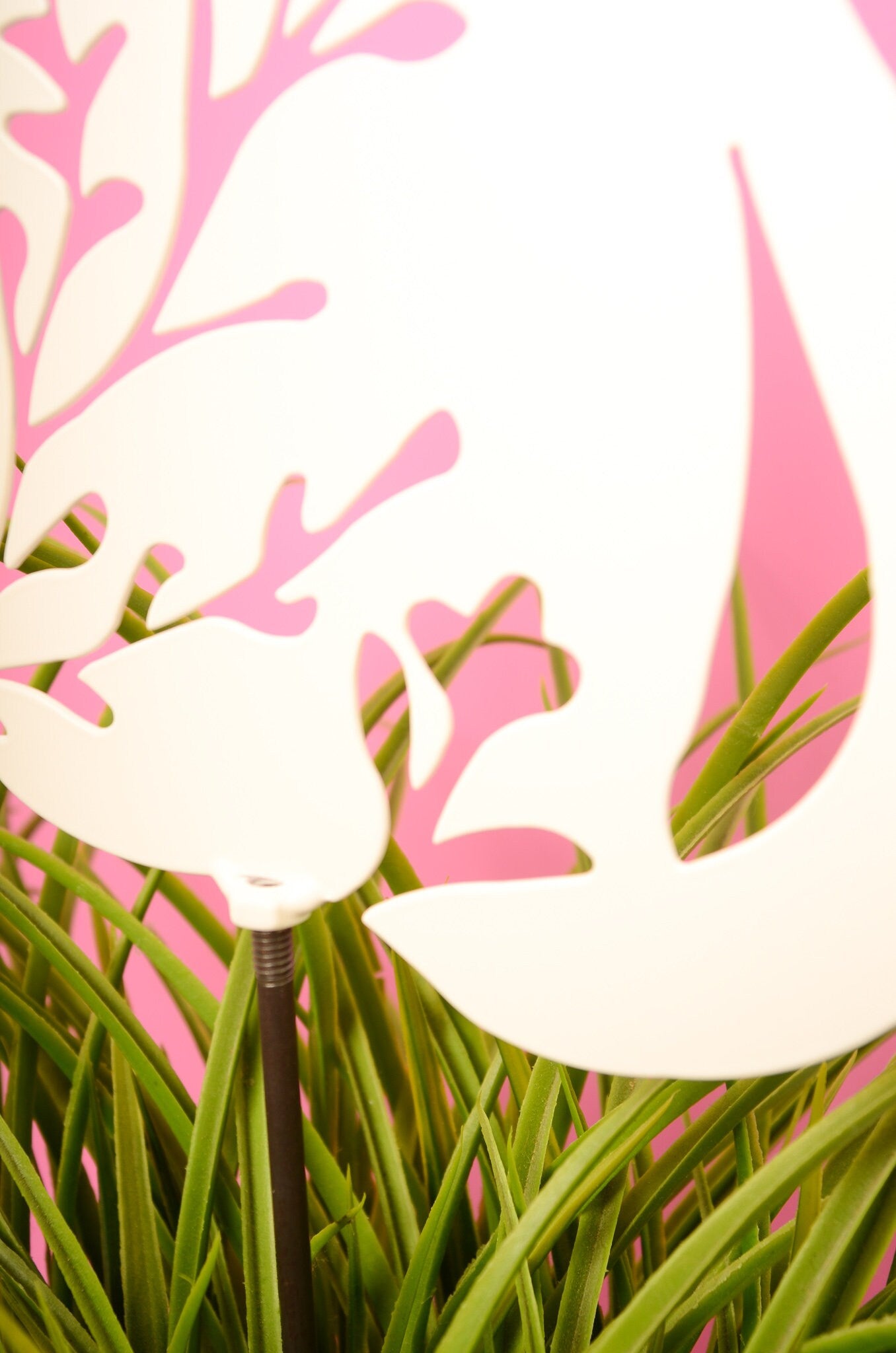 Floral Chubby Sassy Cat Wall Decor