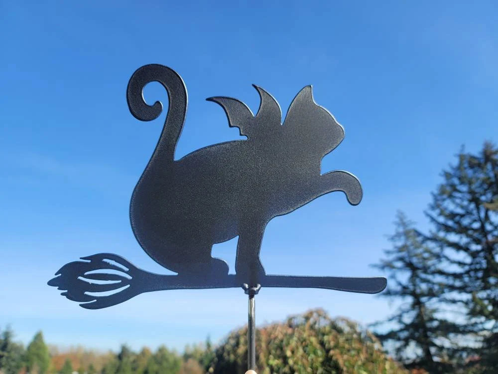 Metal Halloween Art Cat with wings flying on broom Stake Decoration , Garden Art, Yard Art, Hand Made, Fall Decor, Outdoor Garden Decor, Stake Attached(12" Stake Detachable)