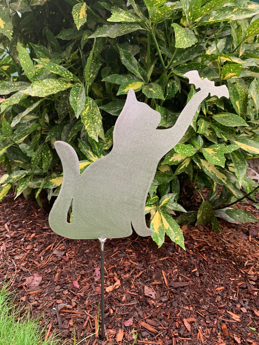 Metal Halloween Art Cat with Bat Stake Decoration, Garden, Yard Art, Hand Made, Spring Garden Decoration, Outdoor Garden Decor, Stake Attached(12" Stake Detachable)