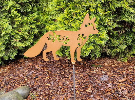 Metal Art Floral Fox Stake Decoration , Garden Art, Yard Art, Hand Made, Spring Garden Decoration, Outdoor Garden Decor, Post Mount Bracket, Wall Mount w/(Holes)