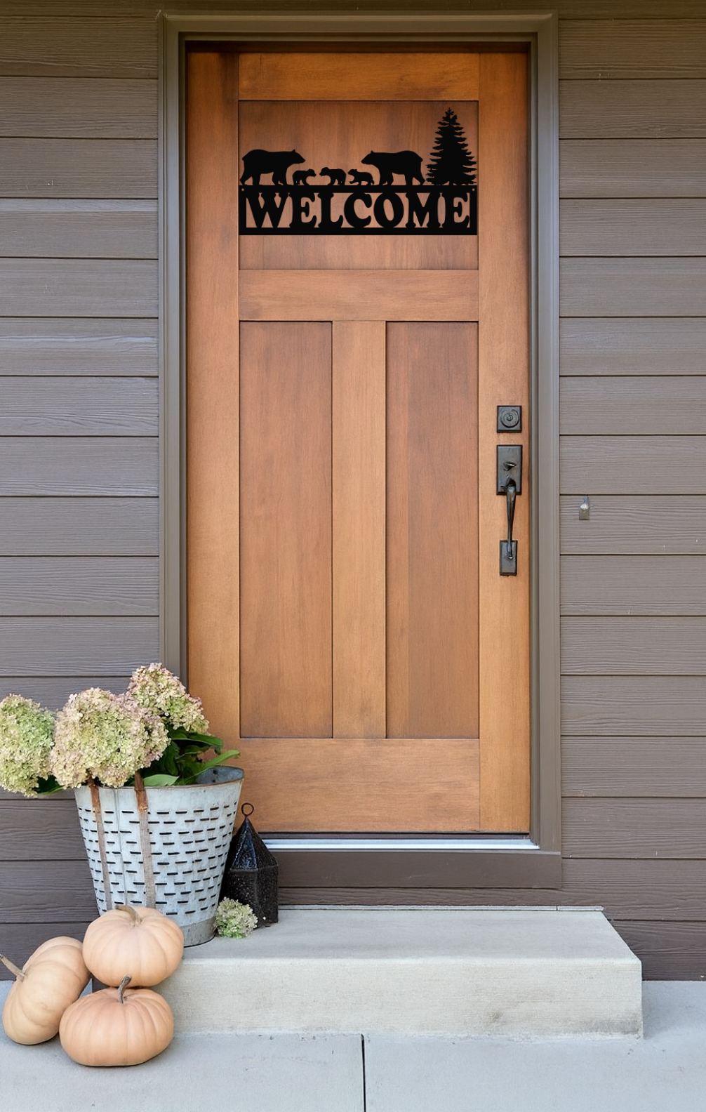 Bear Family "Welcome" Metal Sign